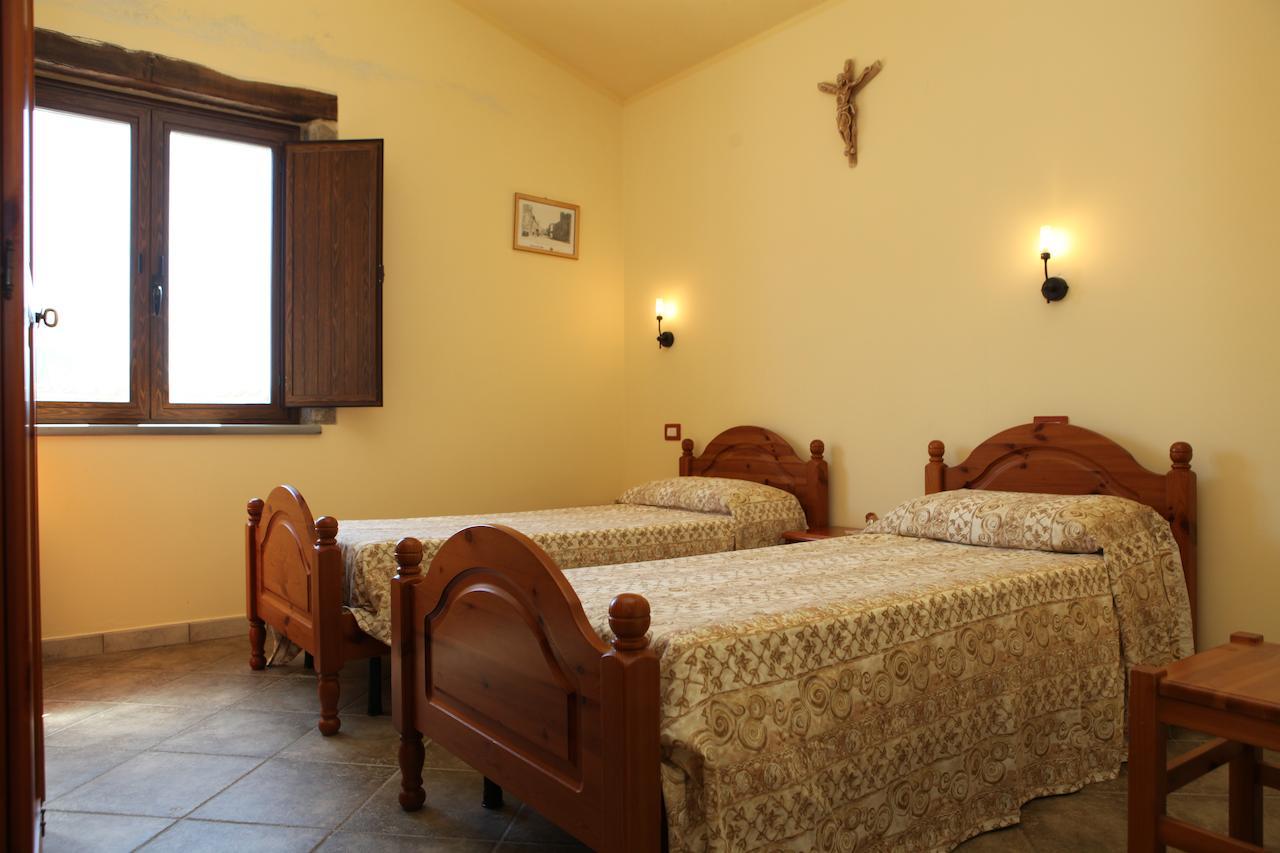 Agriturismo A'Sena-Runcatini Cimina Номер фото